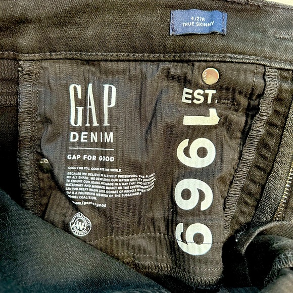 Gap 1969 Women’s Black True Skinny Stretch Denim Jeans Size 27R - Picture 6 of 6